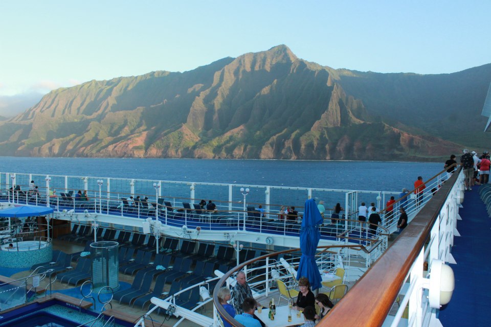 norwegian cruise line pride of america hawaii na pali coast