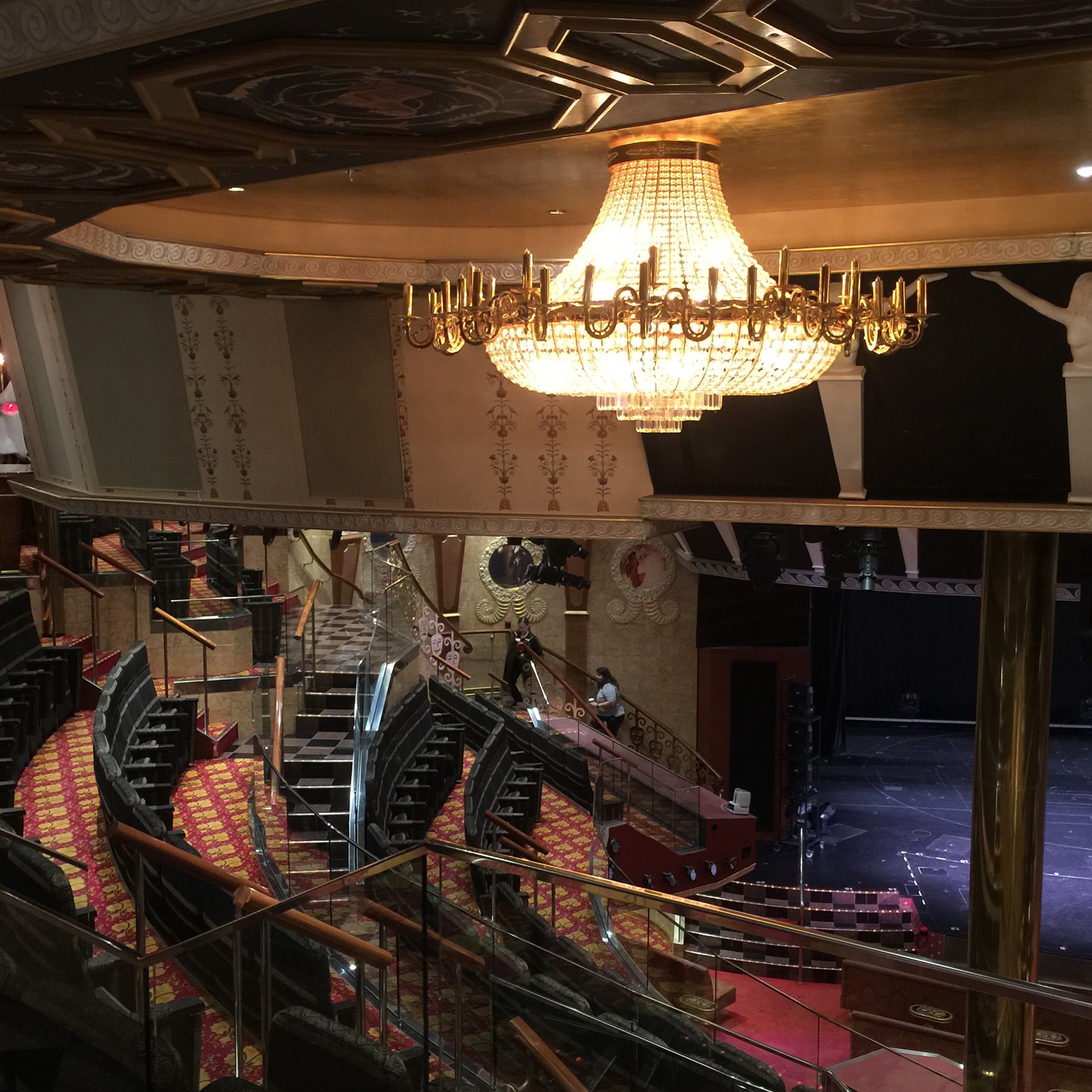 carnival cruises miracle theatre