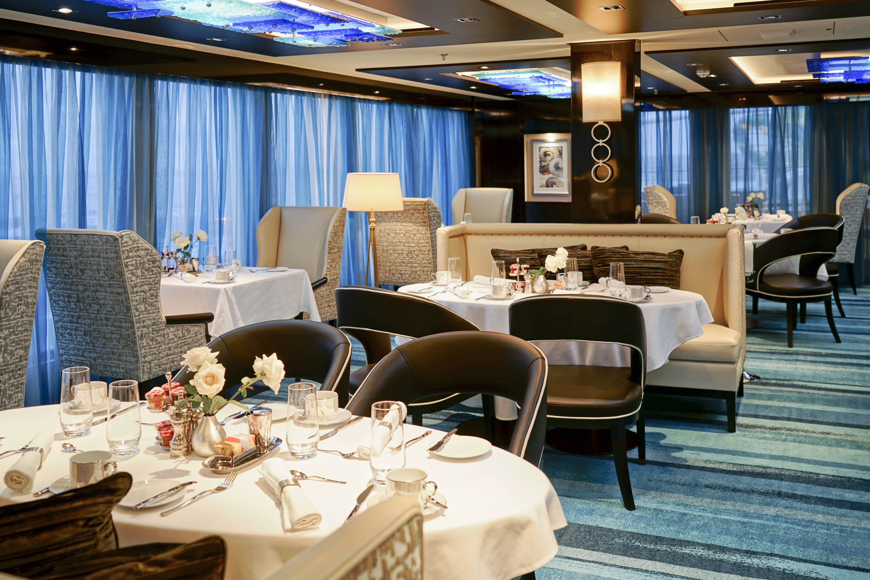 Norwegian cruises escape cruise ship haven diningroom