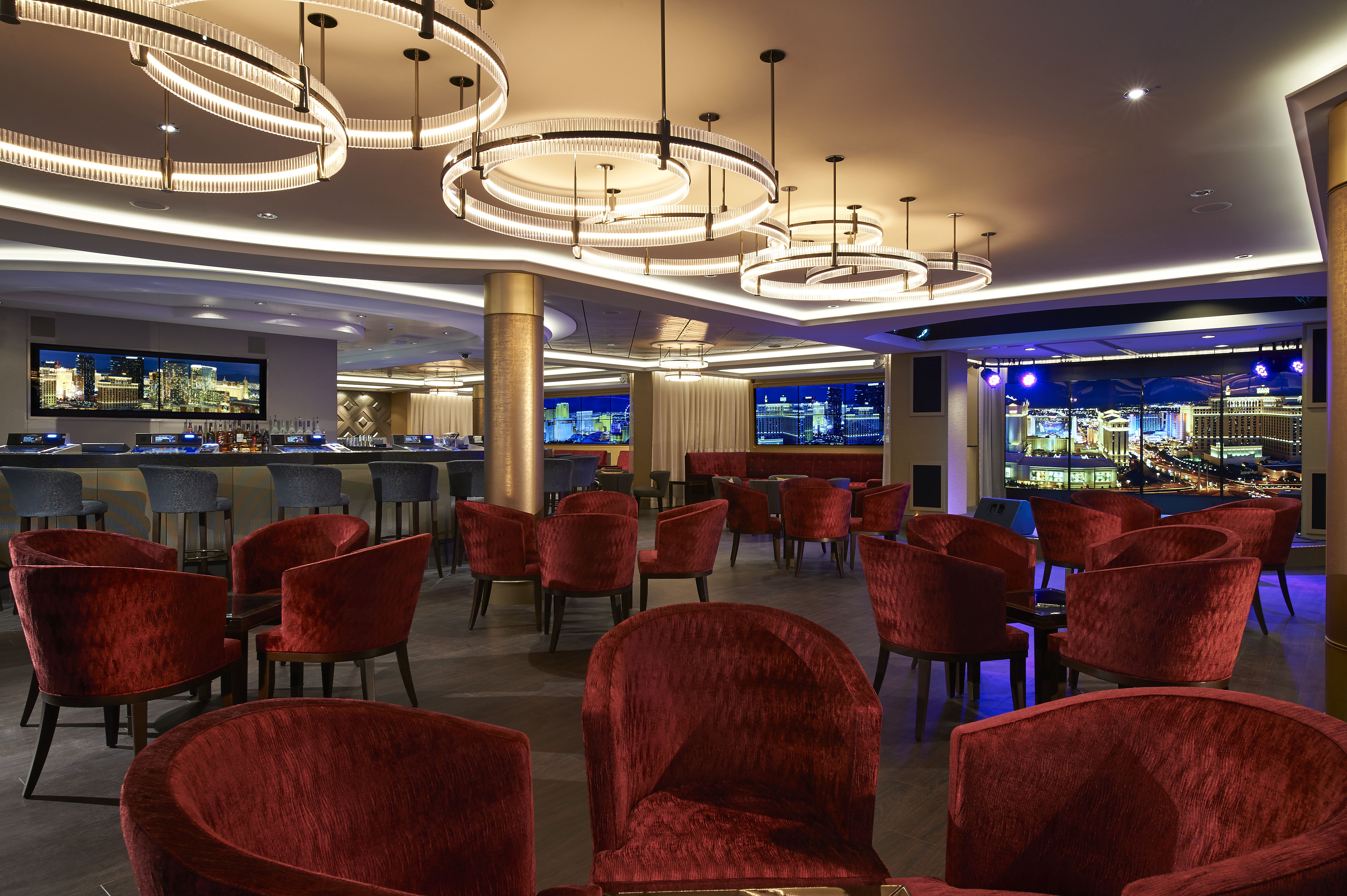 Norwegian cruises escape cruise ship skyline bar