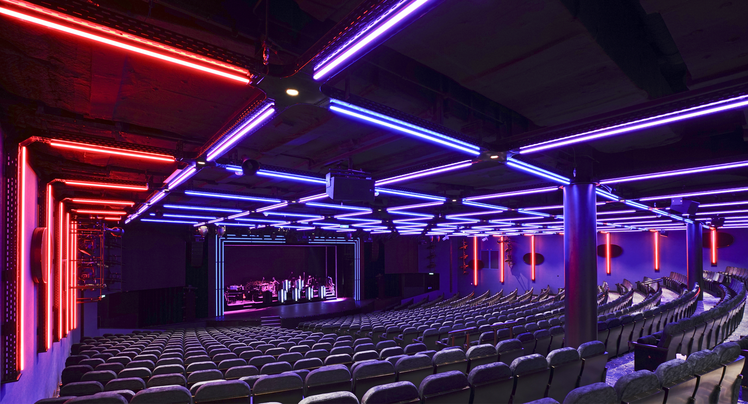 Norwegian cruises escape cruise ship theater