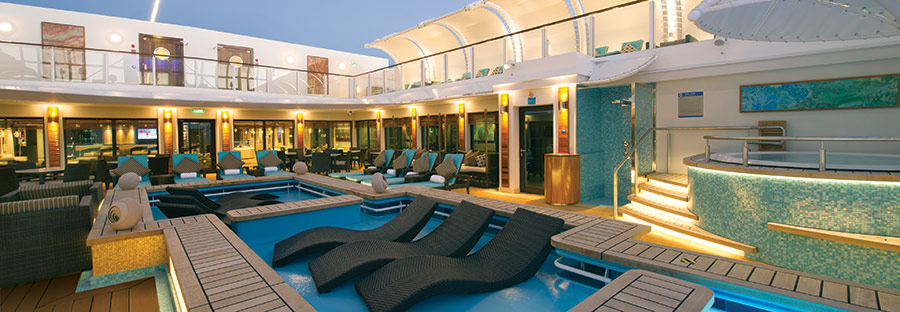 Norwegian Getaway cruise ship Haven pool
