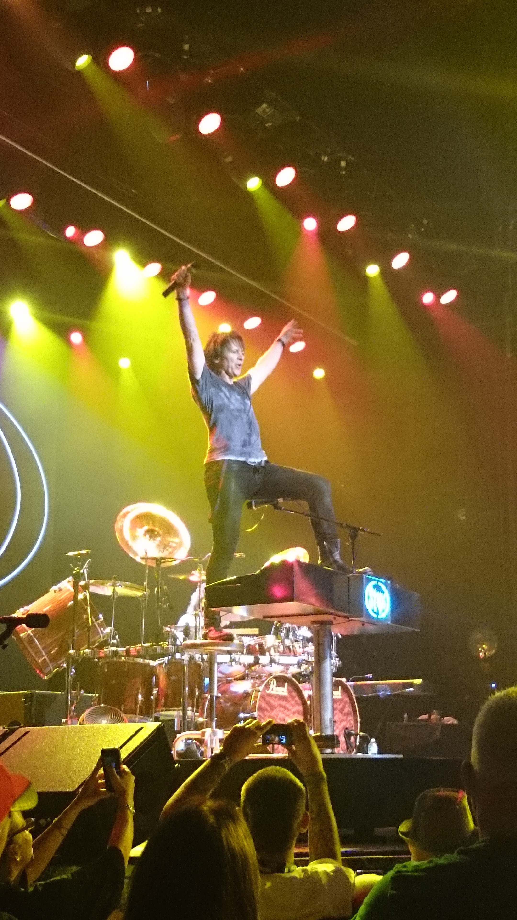 carnival cruise line breeze cruise ship Styx Gowan