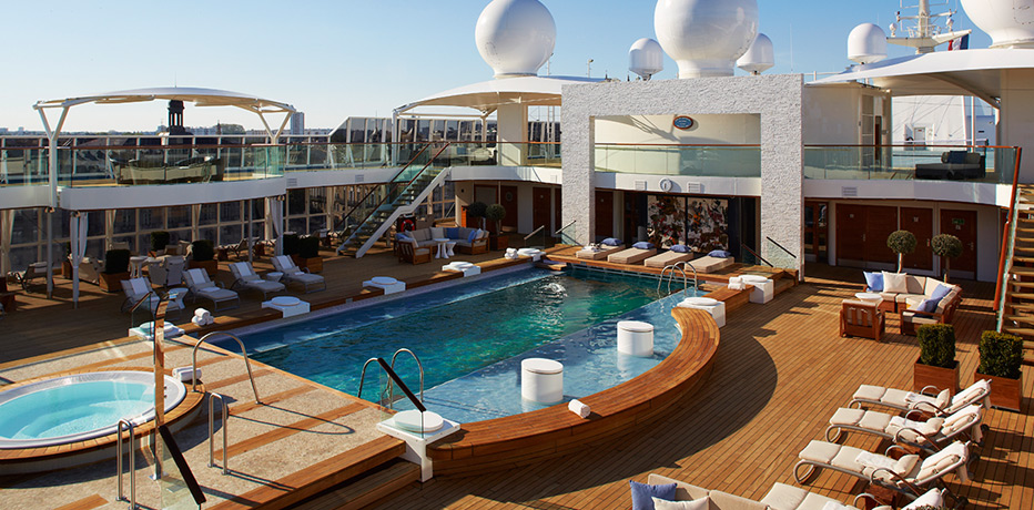 Residensea cruises The World cruise ship main pool