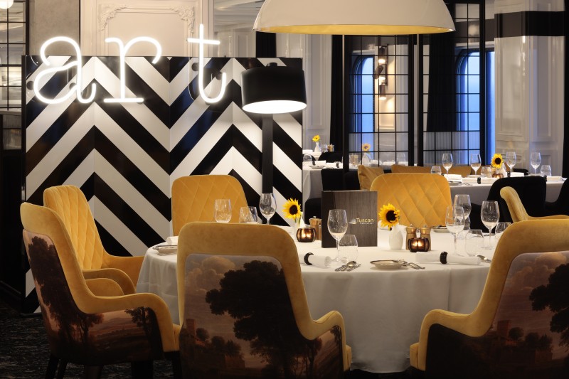 Celebrity cruises edge tuscany