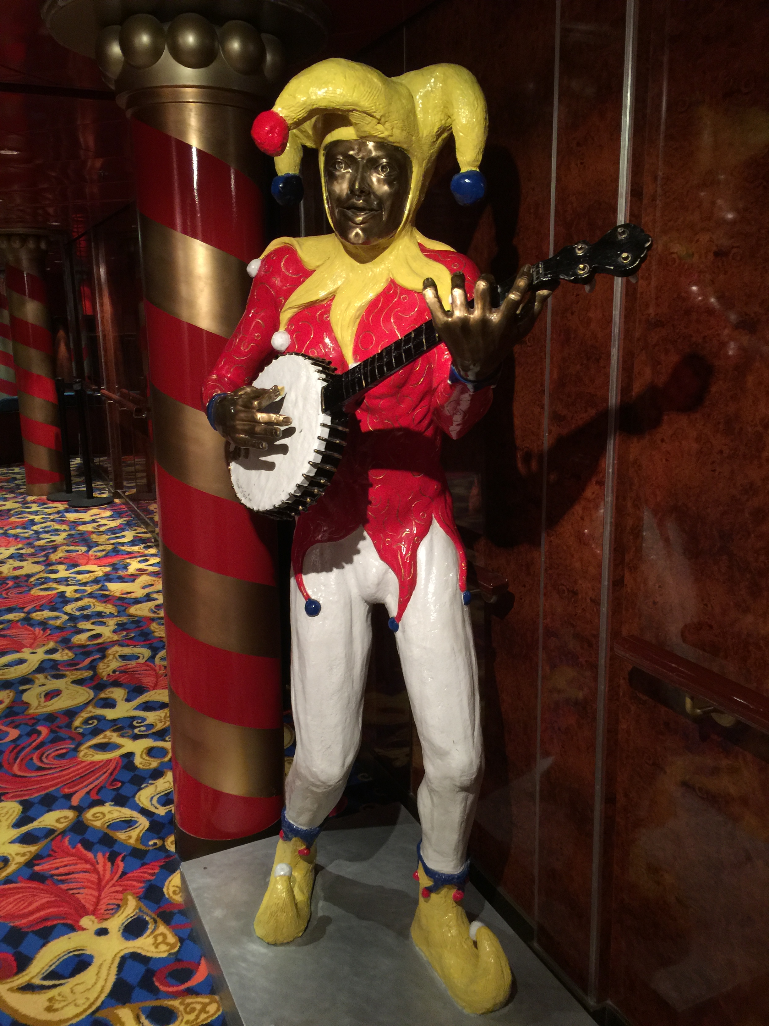 Norwegian cruises Jade cruise ship Norway jester statue