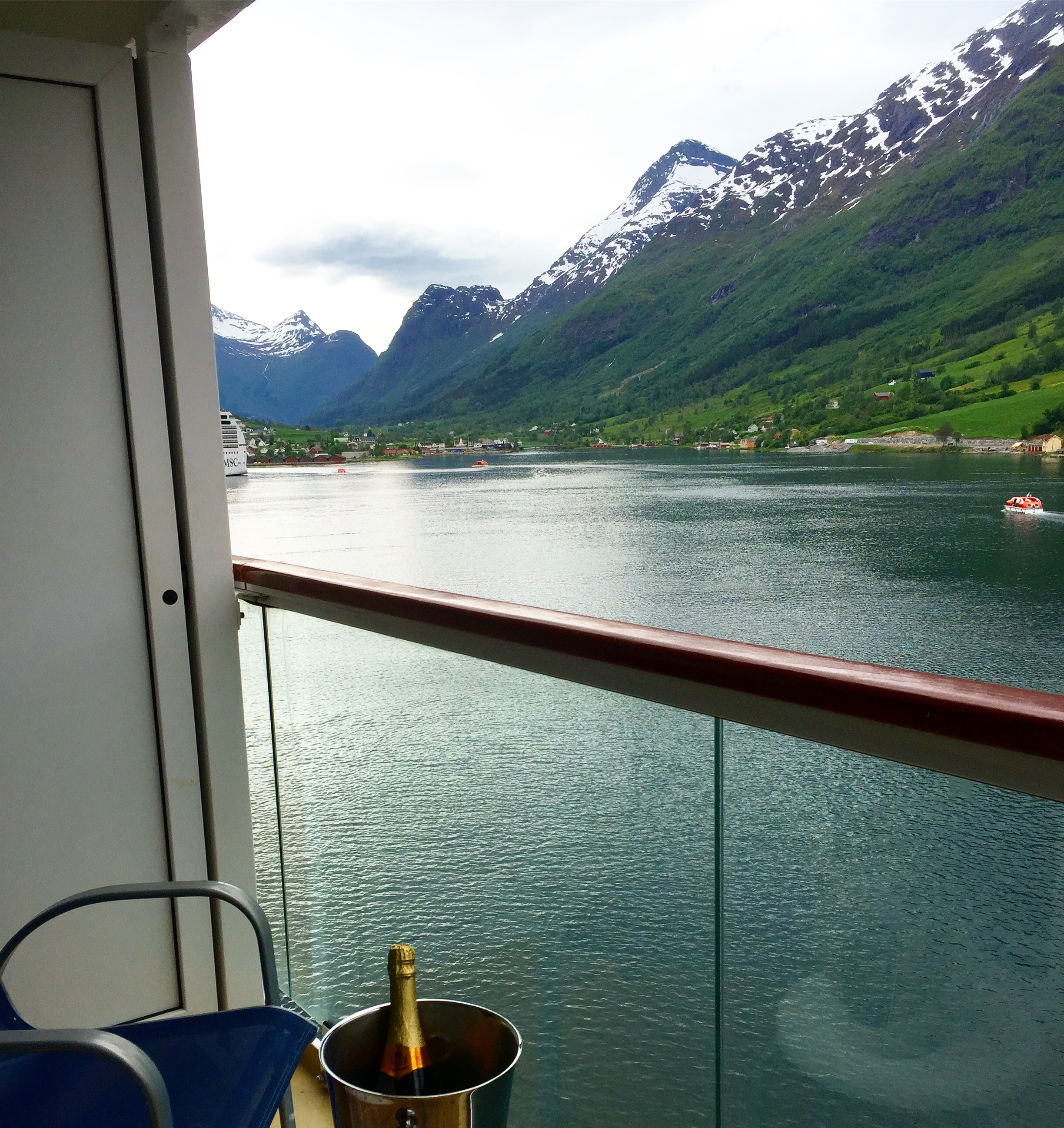 Norwegian cruises Jade cruise ship Norway champagne