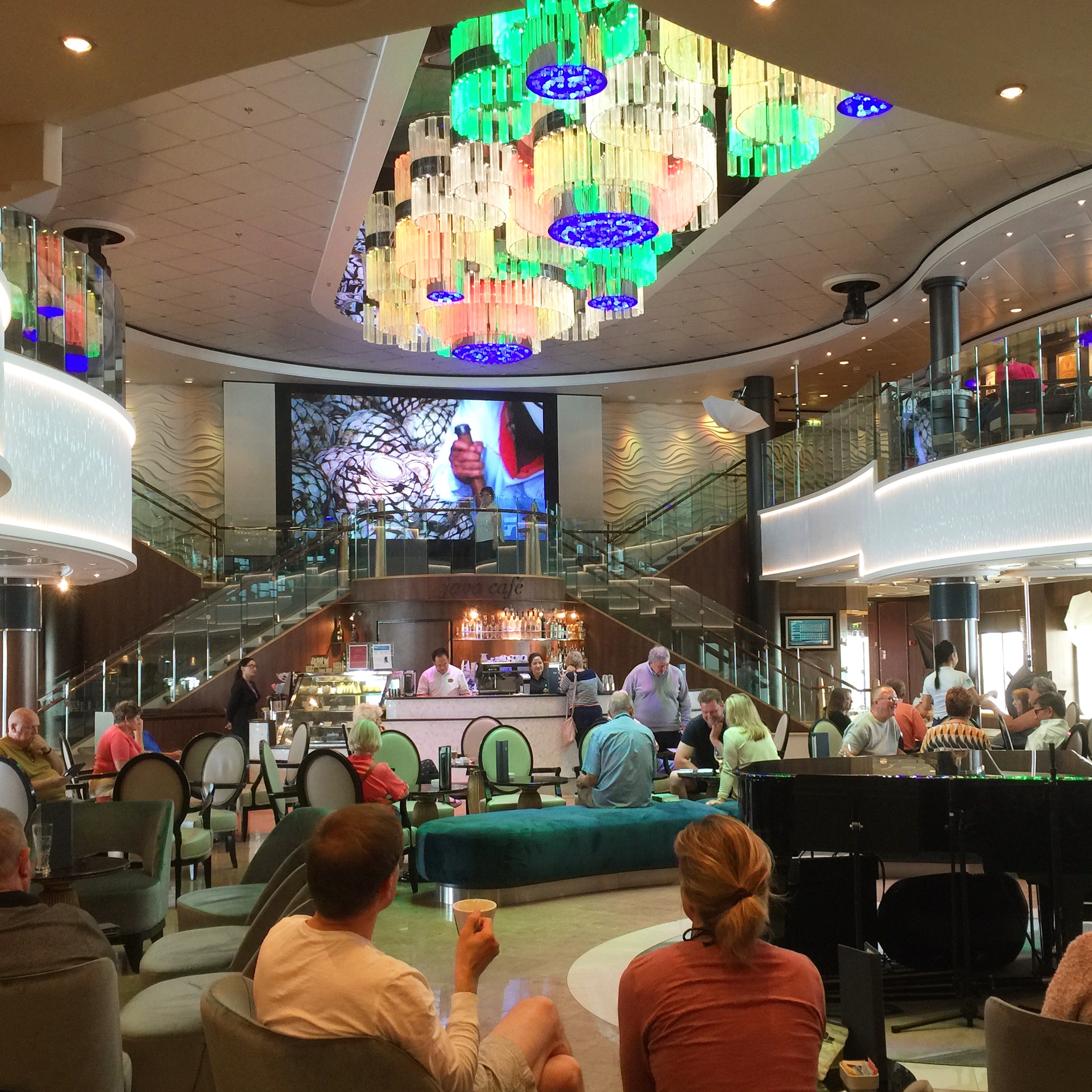 Norwegian cruises Jade cruise ship Norway bar