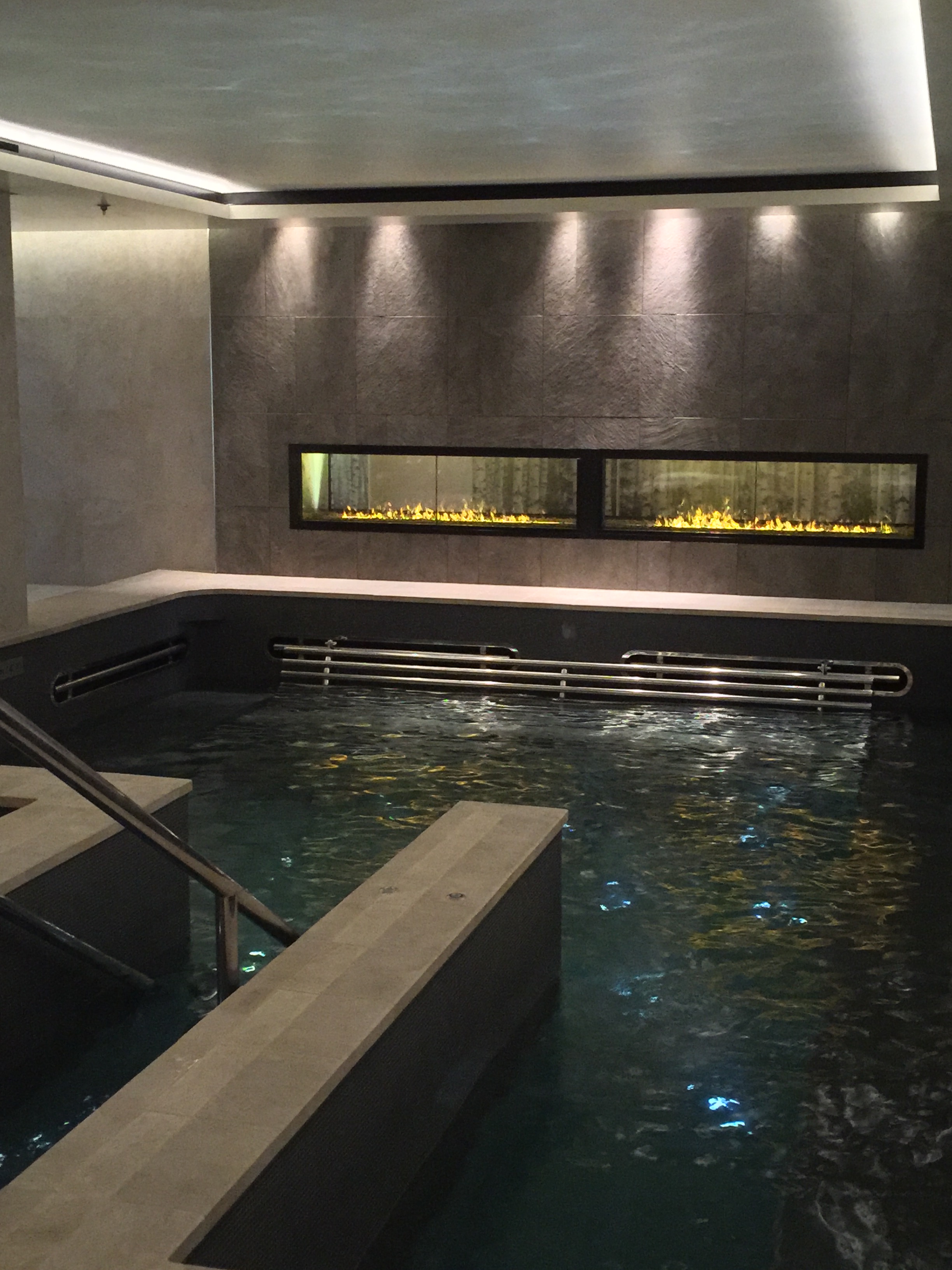 Viking cruises sky cruise ship hot tub wave pool
