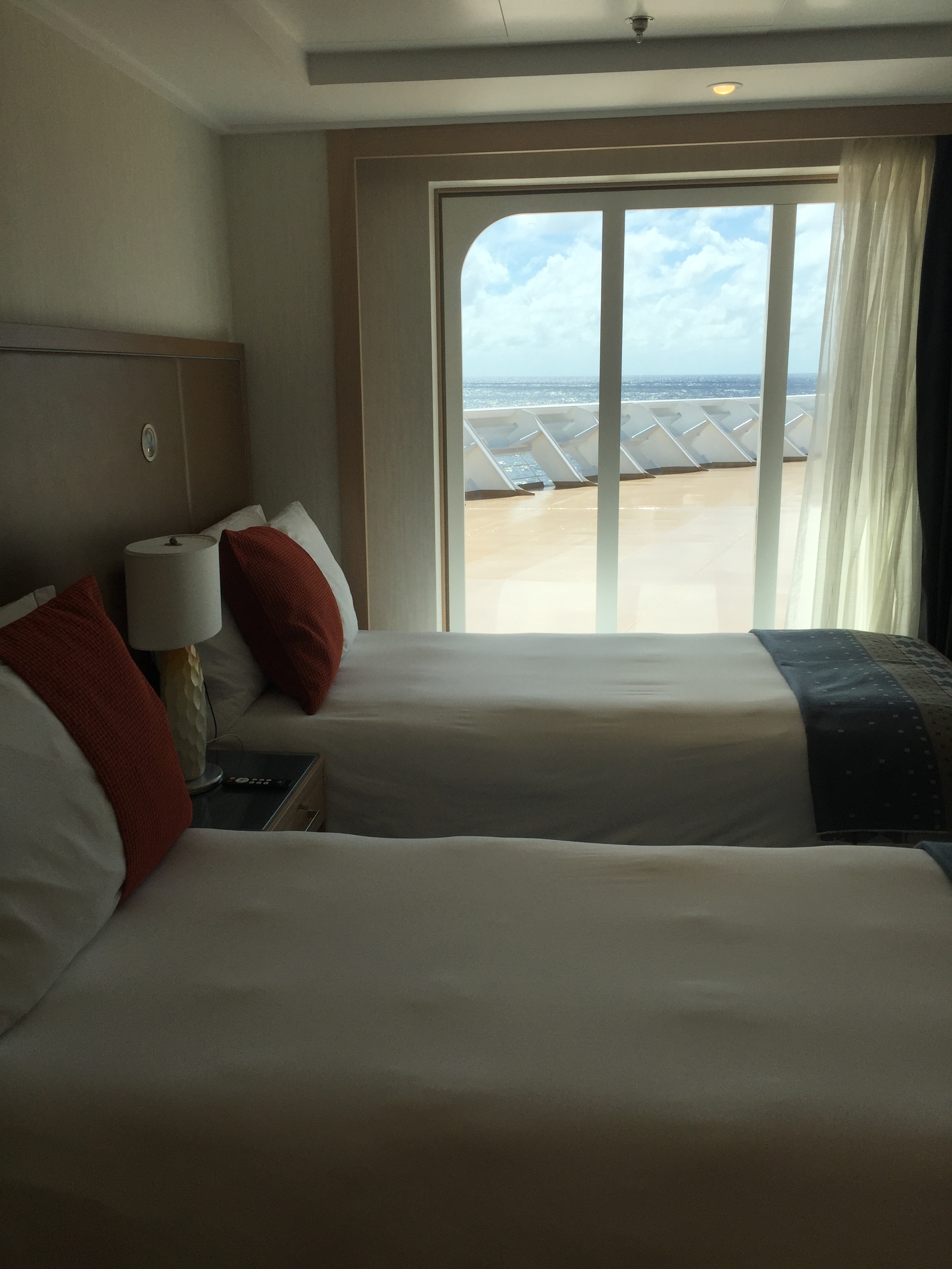 Viking cruises sky cruise ship owners suite bedroom