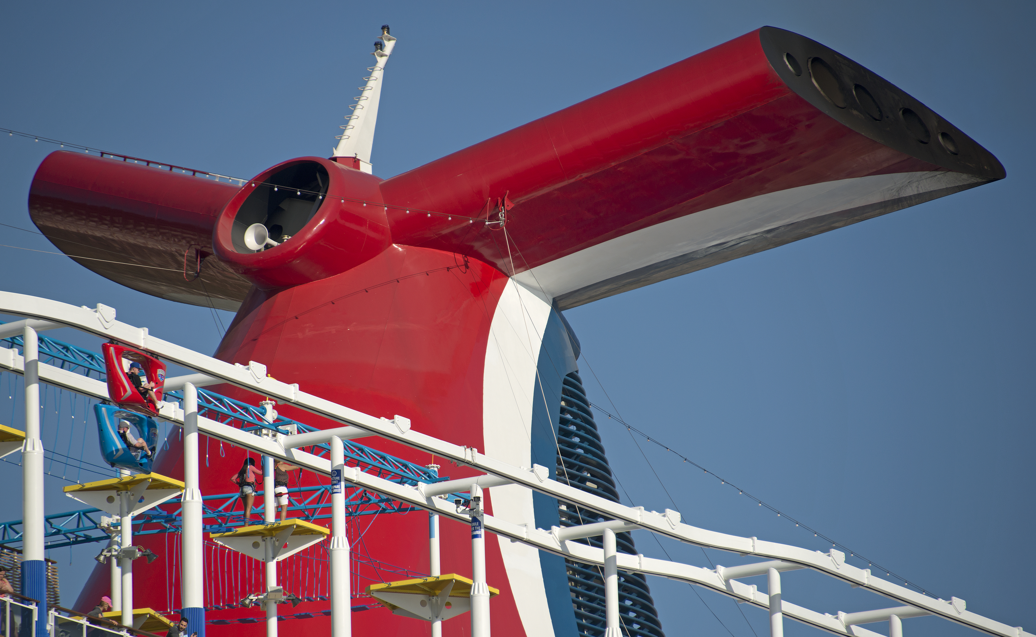 Carnival Vista and Carnival Horizon visit Caribbean ports for first time in 16 months