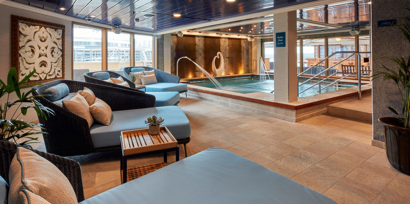 Cunard Queen Elizabeth spa