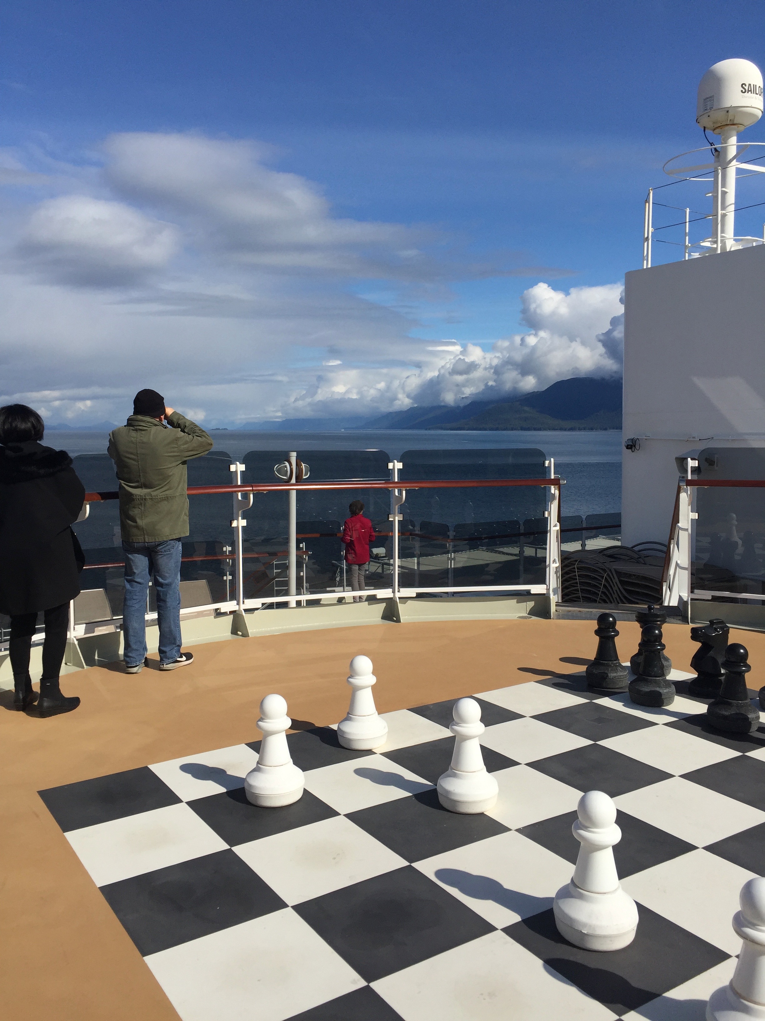 Cunard Queen Elizabeth chess game