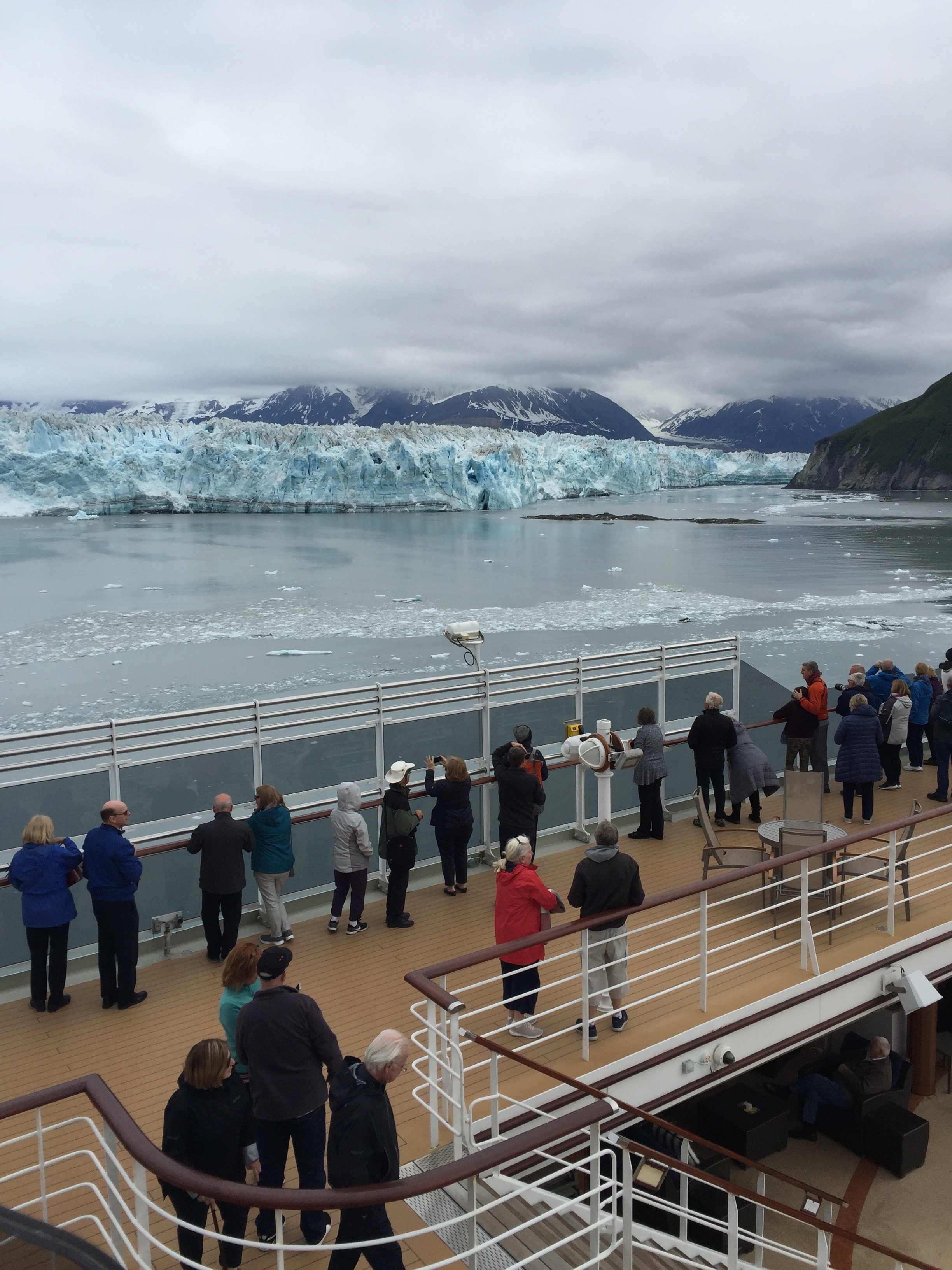 Cunard Queen Elizabeth Glacier