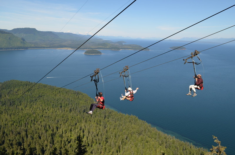 Alaska presents legislation to allow cruises