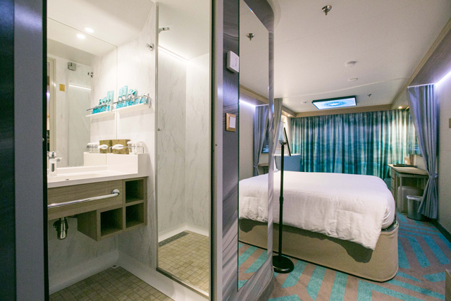 Dream Cruises Global Dream Cabin