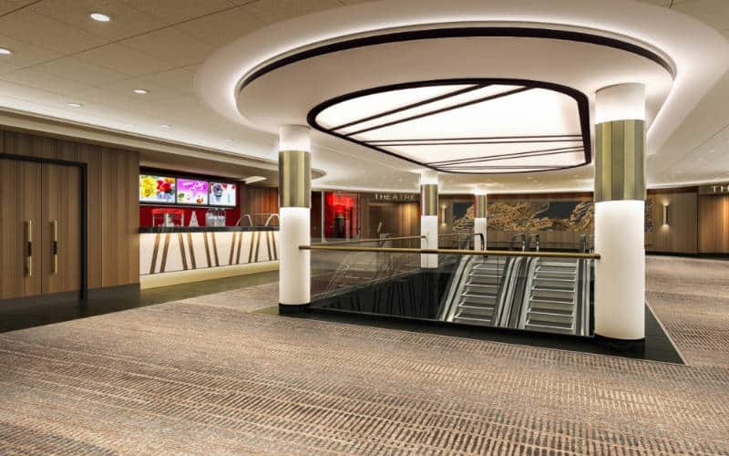 Dream Cruises escalator
