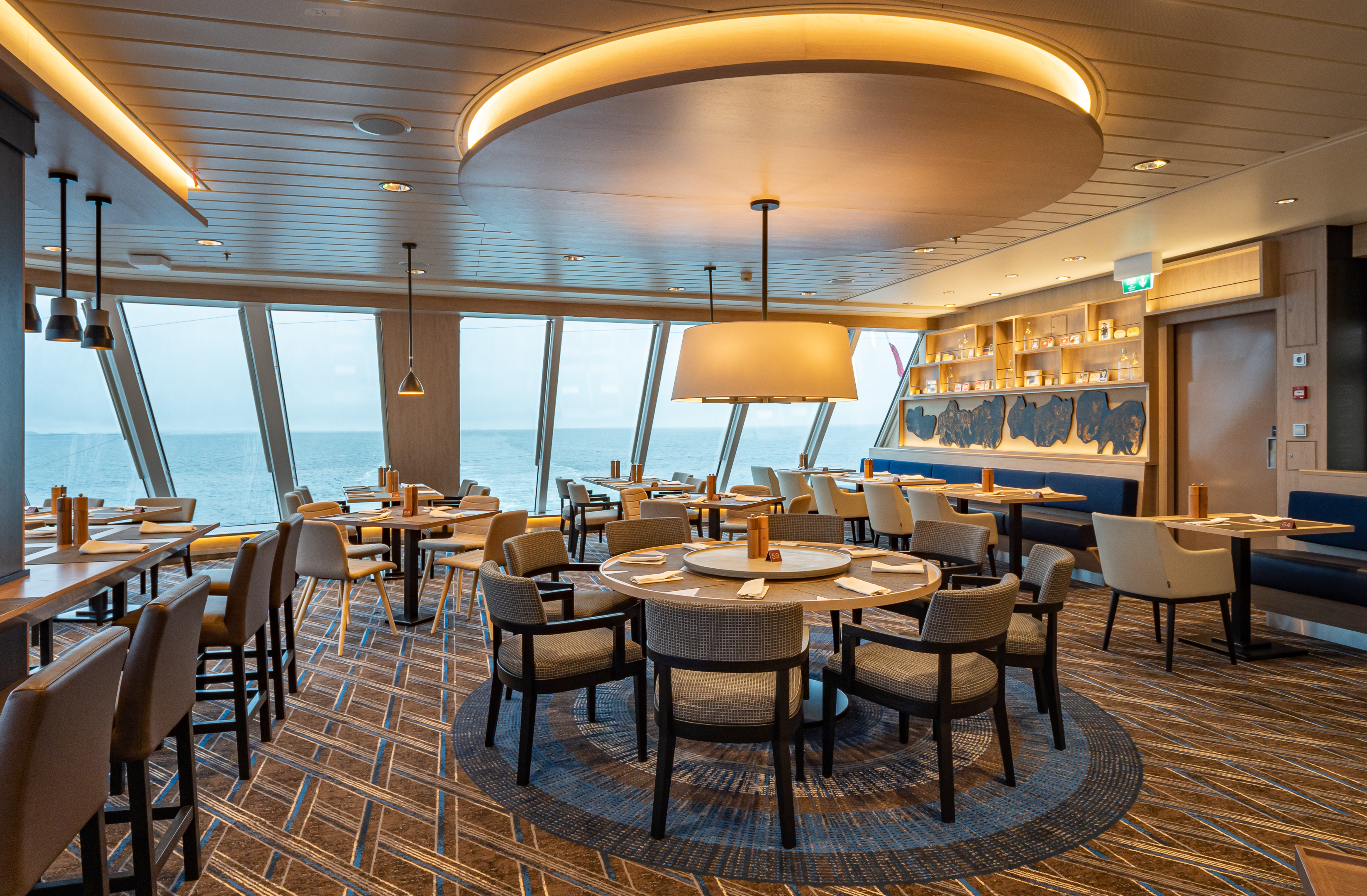 Hurtigruten cruises cruise ship Aune restaurant