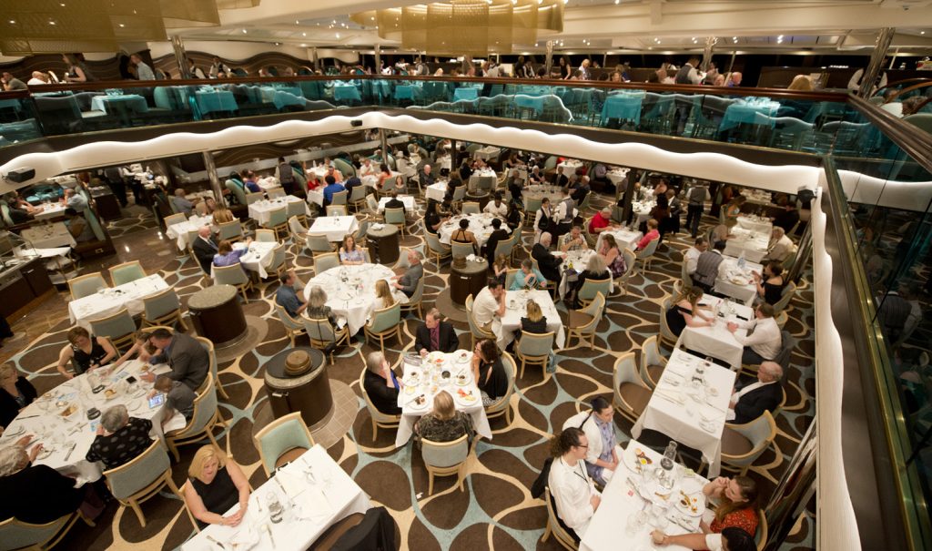 Carnival Cruises Sunrise cruise ship dining room