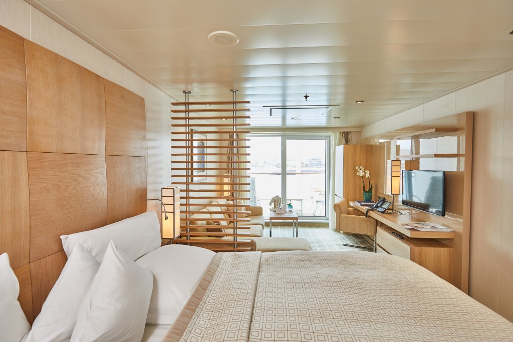 Hapag-Lloyd Cruises MS EUROPA 2 suite 2