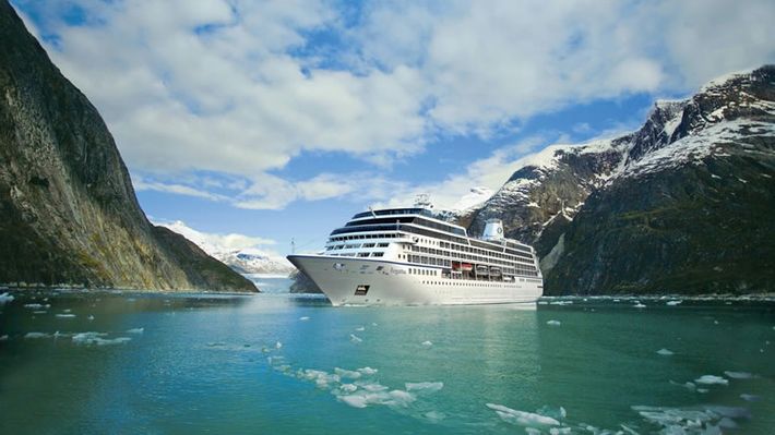 Oceania Cruises Regatta cruise ship