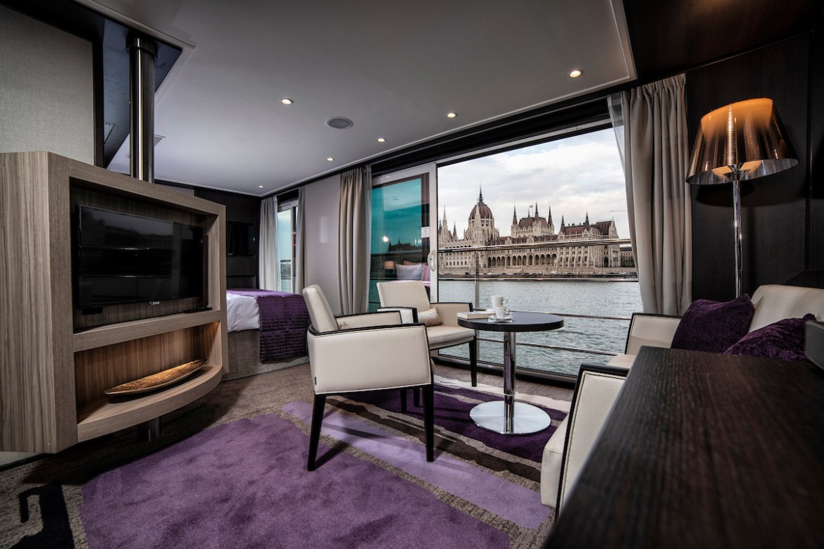 Avalon Waterways announces celebrity storyteller cruises