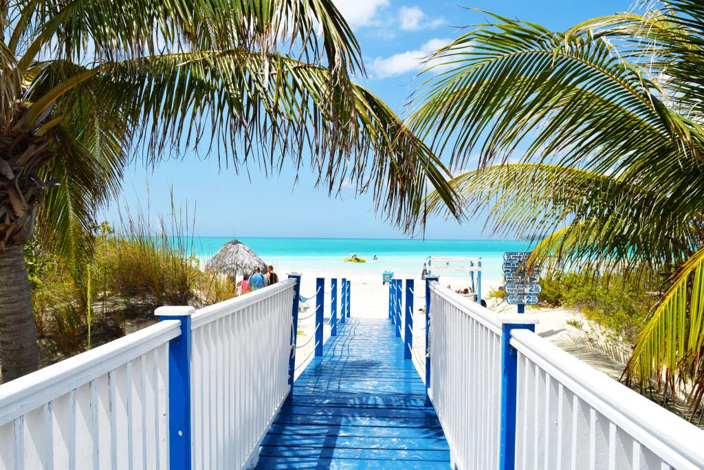what to pack for a cruise to the caribbean boardwalk to the beach