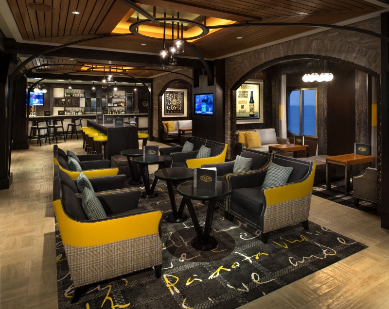 Celebrity Cruises Equinox bar