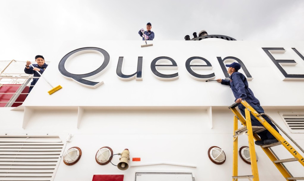 cunard queen elizabeth name painting