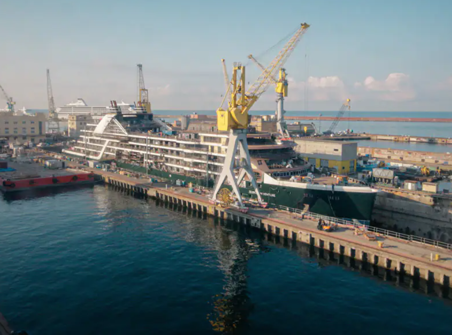 Seabourn Venture ceremony
