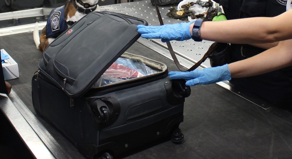 what not to pack for a cruise
