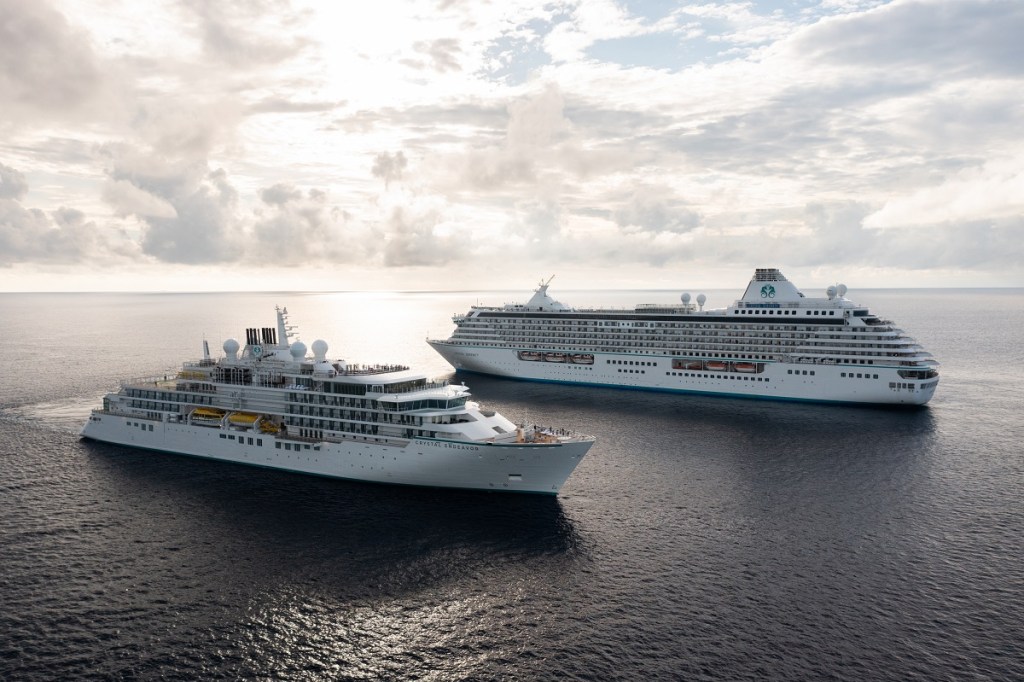 Crystal-Endeavor-and-Crystal-Serenity