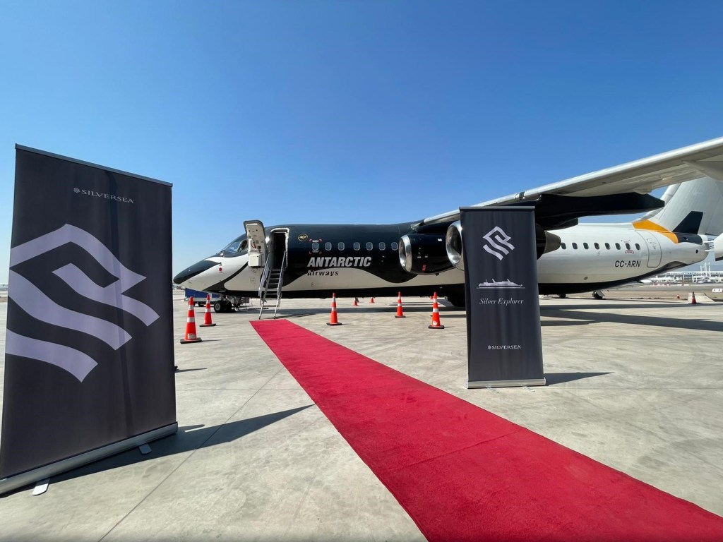 Antarctica Airways silversea Cruises