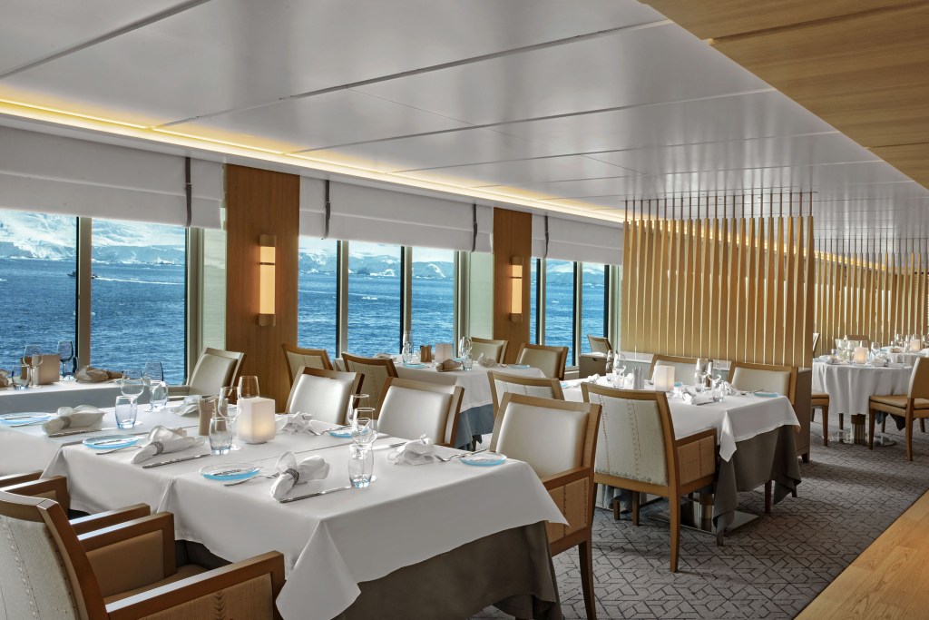 viking dining room