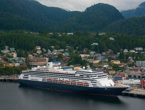 Holland America ship will become temporary home for Ukrainian refugees in the Netherlands