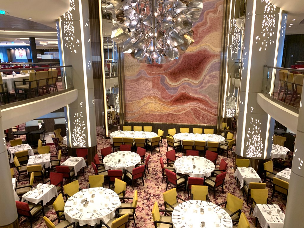 WonderMainDiningroom