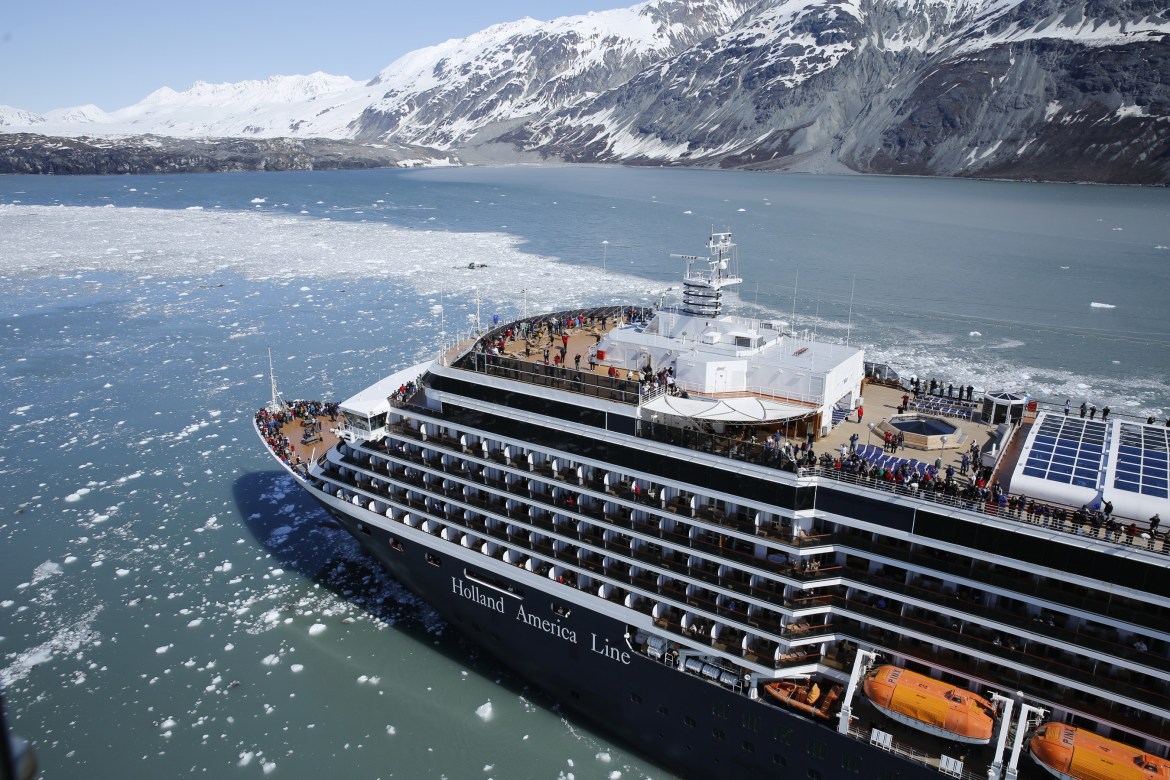 Holland America Line awarded Responsible Fisheries Management certification