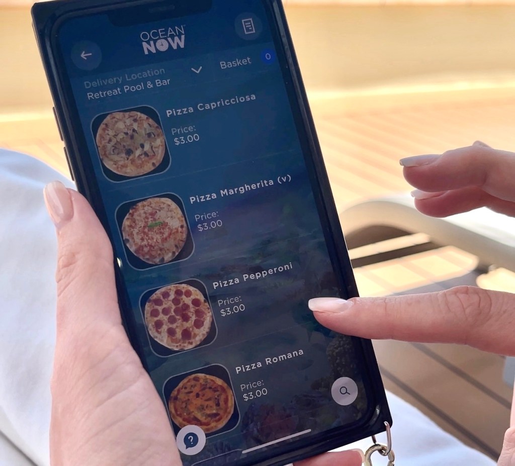 DiscoveryPrincessAppOrderingPizza