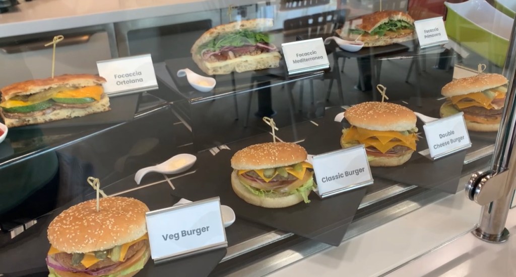 ToscanaSaltyBeachburgers