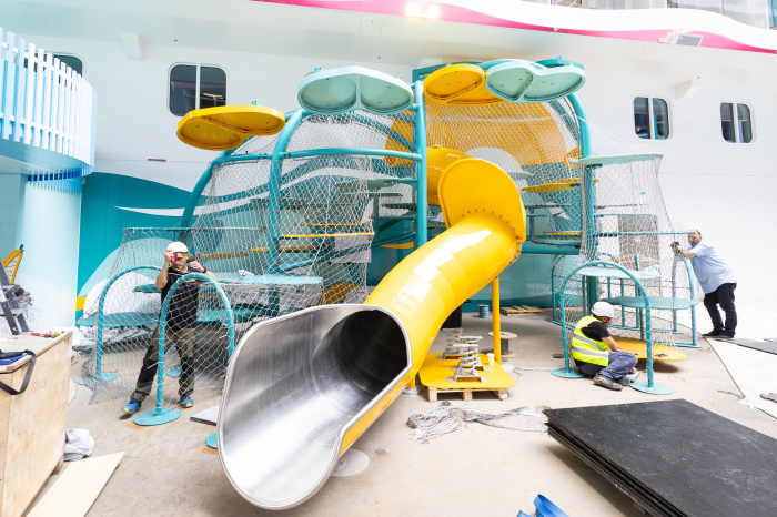 Royal Caribbean Star of the Seas slide